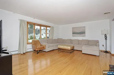 140 Prospect Street Hasbrouck Heights NJ 07604