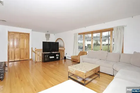 140 Prospect Street Hasbrouck Heights NJ 07604