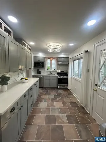 47 Stanley Avenue Nutley NJ 07110