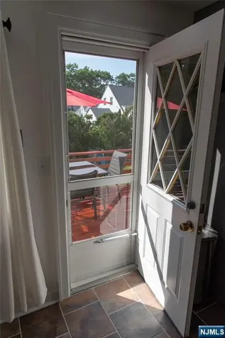 47 Stanley Avenue Nutley NJ 07110