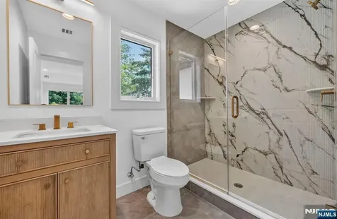 6 Short Hill Road Clifton NJ 07012