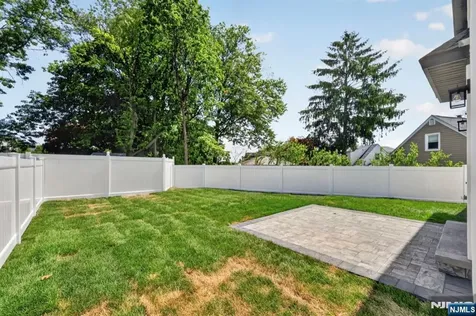 6 Short Hill Road Clifton NJ 07012