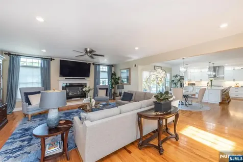 116 French Hill Road Wayne NJ 07470