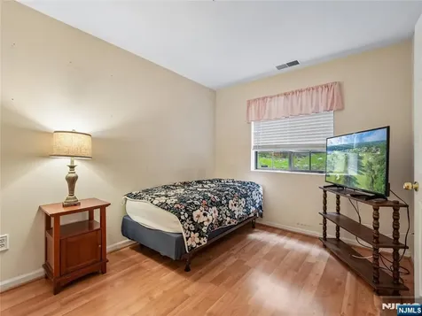 2710 Hemingway Lane Mahwah NJ 07430