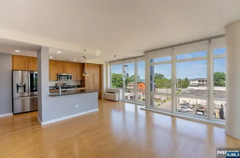 600 12th Street Palisades Park NJ 07650