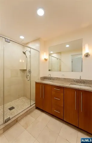 600 12th Street Palisades Park NJ 07650