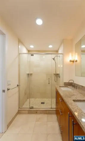 600 12th Street Palisades Park NJ 07650