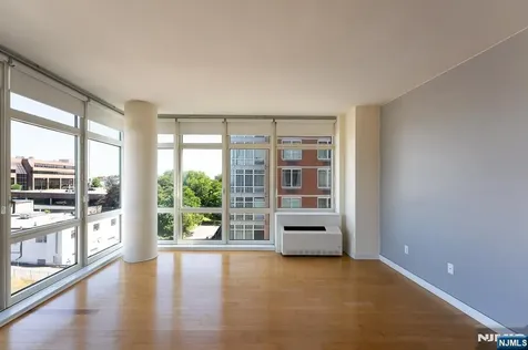 600 12th Street Palisades Park NJ 07650