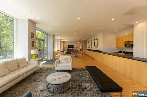 600 12th Street Palisades Park NJ 07650