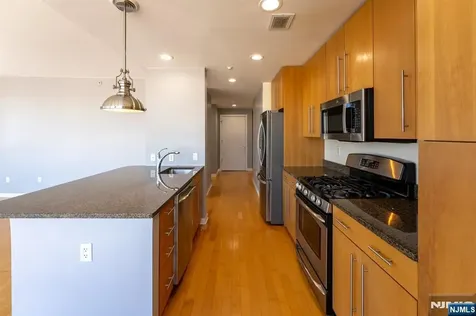 600 12th Street Palisades Park NJ 07650