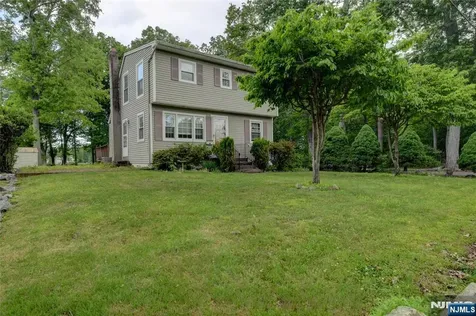 36 Hemlock Avenue Lincoln Park Borough NJ 07035