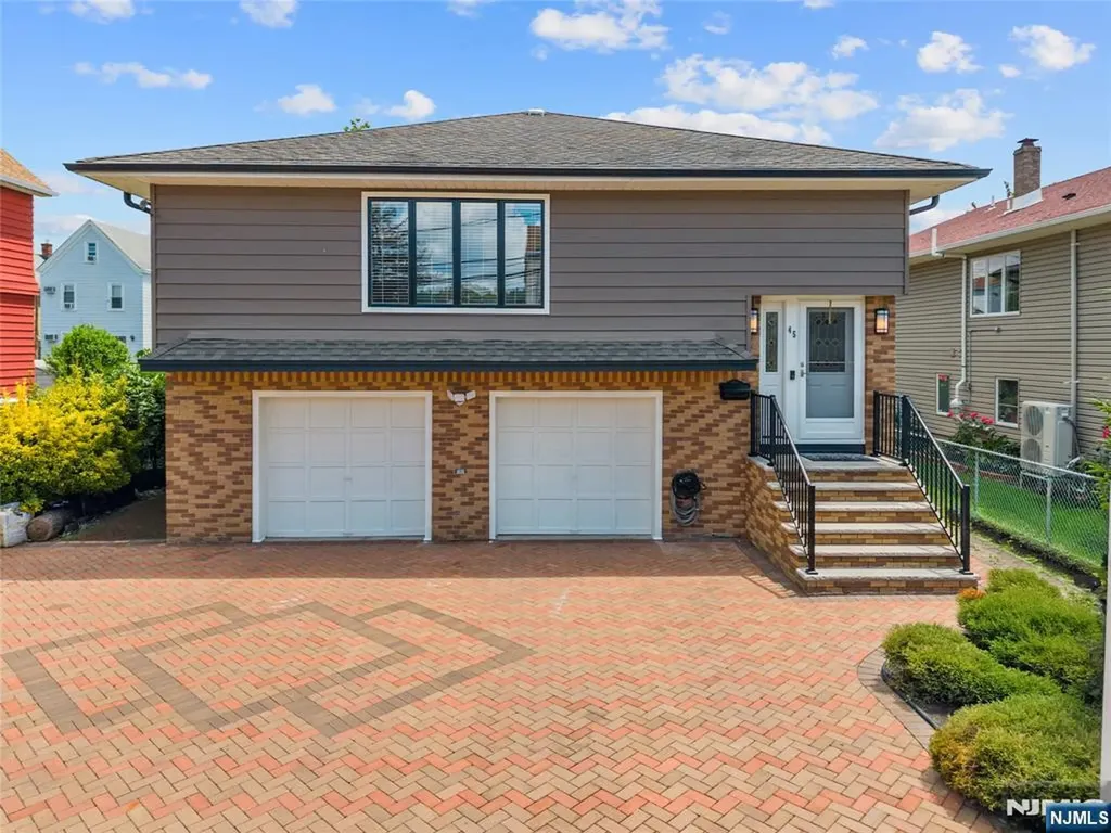 45 Grunwald Street Clifton NJ 07013