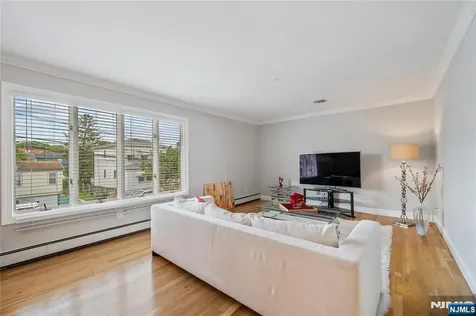 45 Grunwald Street Clifton NJ 07013