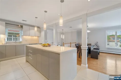 45 Grunwald Street Clifton NJ 07013
