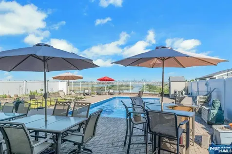 12 Geraldine Road North Arlington NJ 07031