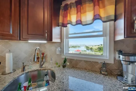 12 Geraldine Road North Arlington NJ 07031