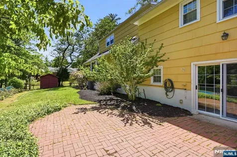16 Pinecrest Drive Woodcliff Lake NJ 07677