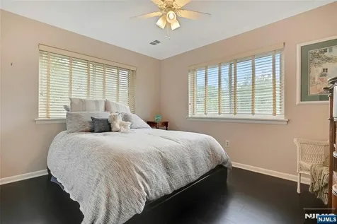 211 Yorktowne Court Twp Of Washington NJ 07676