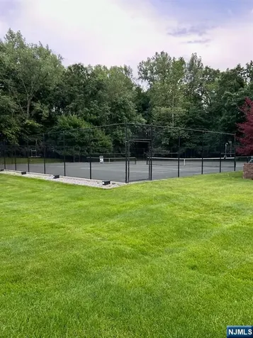 211 Yorktowne Court Twp Of Washington NJ 07676