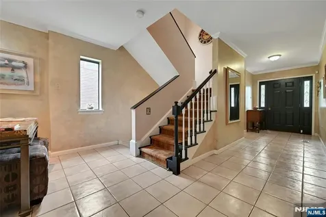211 Yorktowne Court Twp Of Washington NJ 07676
