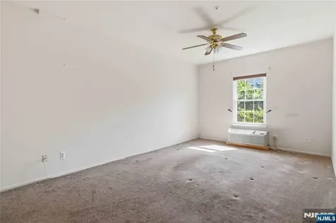 5322 Richmond Road West Milford NJ 07480