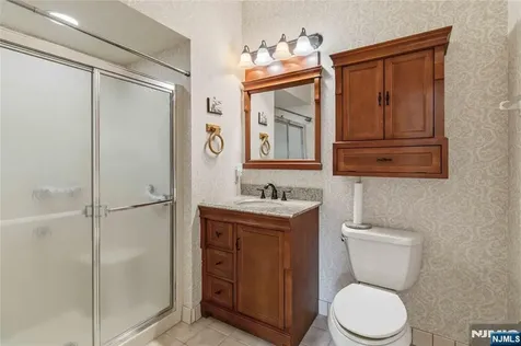 5322 Richmond Road West Milford NJ 07480