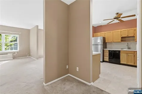 5322 Richmond Road West Milford NJ 07480
