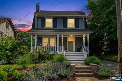 40 Comley Place Bloomfield NJ 07003