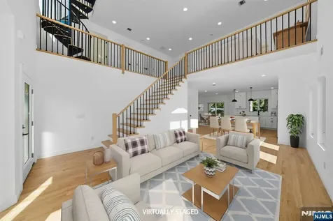 42 Howland Avenue River Edge NJ 07661