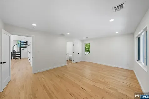 42 Howland Avenue River Edge NJ 07661
