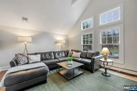 241 Grove Street Ramsey NJ 07446