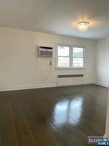 120 Union Street Lodi NJ 07644