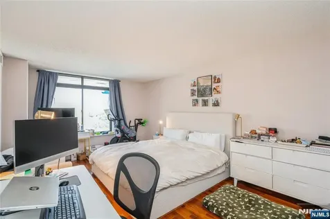 700 1st Hoboken NJ 07030