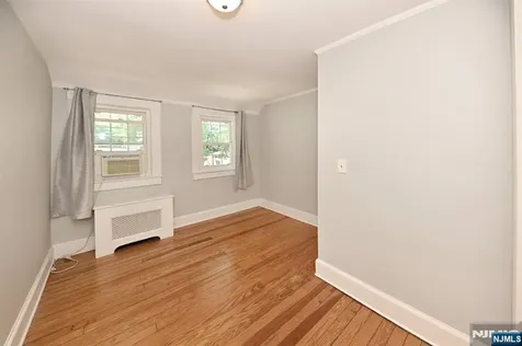 176 Park Avenue Allendale NJ 07401