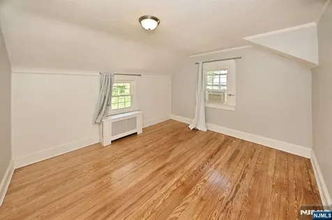176 Park Avenue Allendale NJ 07401