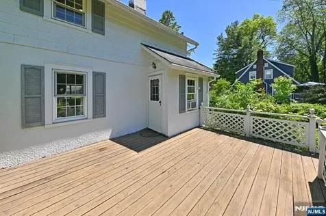 176 Park Avenue Allendale NJ 07401