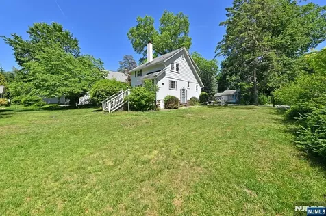 176 Park Avenue Allendale NJ 07401