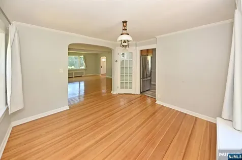 176 Park Avenue Allendale NJ 07401