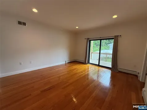 508 Orchard Avenue Palisades Park NJ 07650