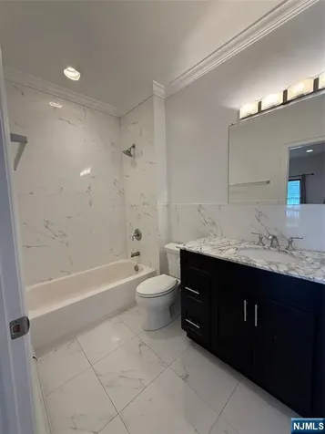 508 Orchard Avenue Palisades Park NJ 07650