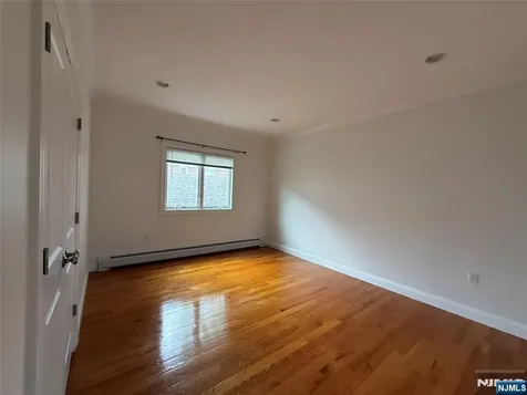 508 Orchard Avenue Palisades Park NJ 07650