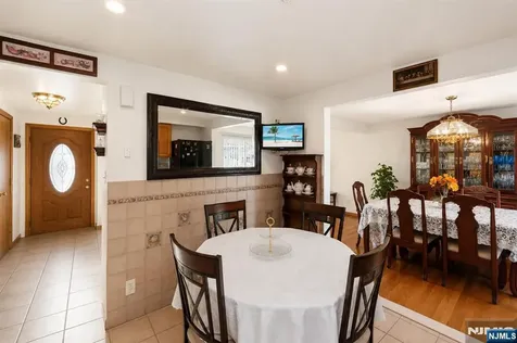 224 Us Highway 206 Chester Borough NJ 07930