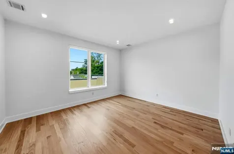 561-565 Broadway Westwood NJ 07675