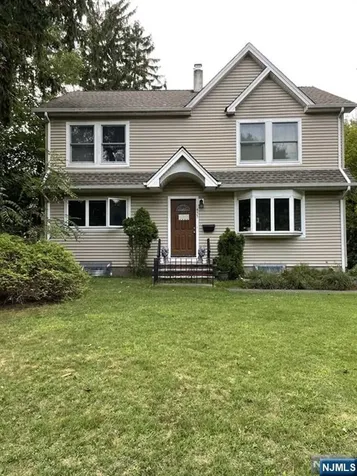 455 Berkshire Road Ridgewood NJ 07450
