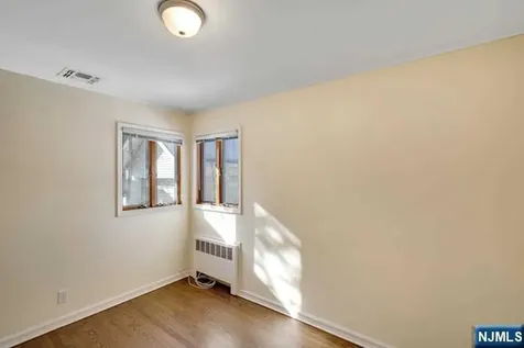 455 Berkshire Road Ridgewood NJ 07450