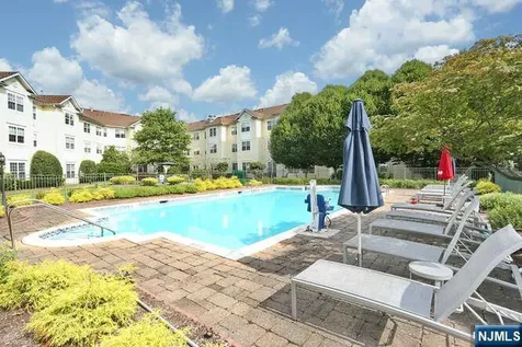 187 Paterson Avenue Midland Park NJ 07432