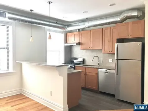 855 Broad Avenue Ridgefield NJ 07657