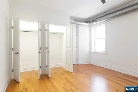 855 Broad Avenue Ridgefield NJ 07657