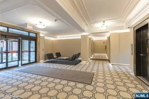 855 Broad Avenue Ridgefield NJ 07657