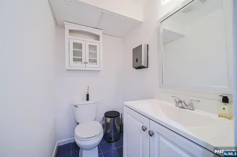 1331 Anderson Avenue Fort Lee NJ 07024